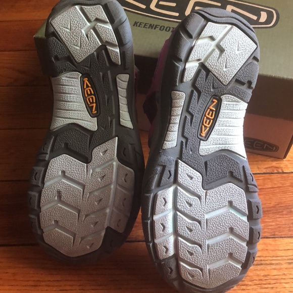 KEEN Mauve/Periwinkle - Picture 3 of 4